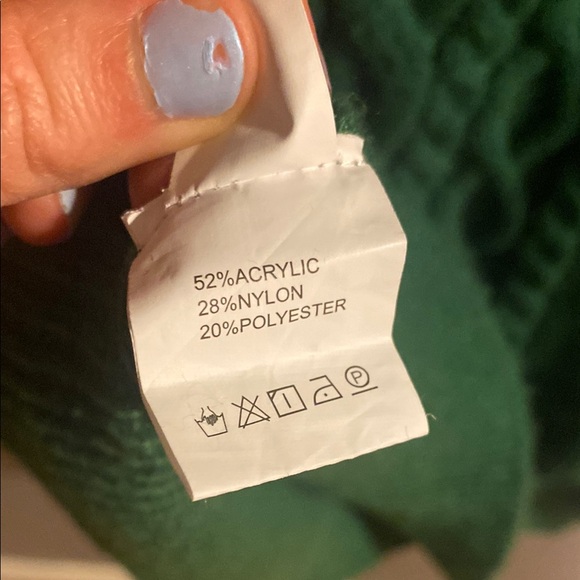 Green Cable Knit Cropped Square Neck Sweater - Picture 7 of 8